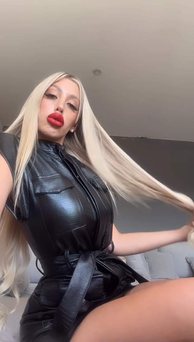 Yarpey - Rubia VIP que te deja el alma en el piso, encuentro inolvidable